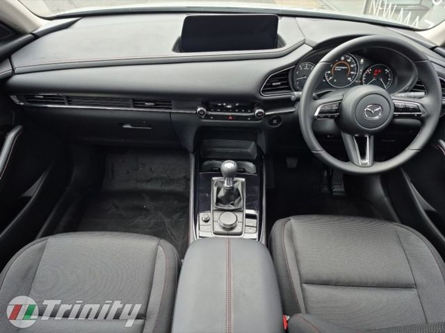 Image for 2027 Mazda CX-30 ** 0% APR & €4000 TRADE IN BOOSTER ** IN STOCK FOR IMMEDIATE DELIVERY IN 2027 ** TRINITY MOTORS ** **