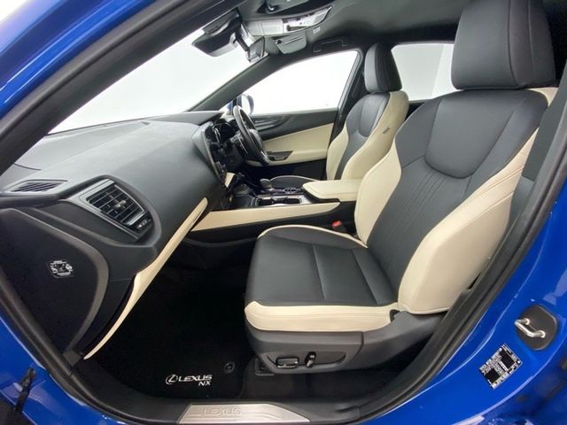 Image for 2024 Lexus NX 450H+ Executive