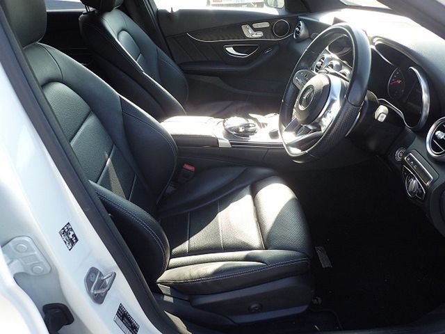 Image for 2019 Mercedes-Benz C Class C220D AMG PLUS LAUREUS EDITION DIESEL ESTATE AUTOMATIC // FULL ELECTRIC HEATED LEATHER // PRIVACY PACK // STUNNING EXAMPLE // AA APPROVED DEALER 2026