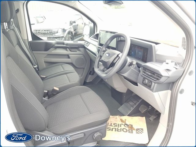 Image for 2025 Ford Transit Custom TREND 2.5 PETROL HYBRID 6-SEATER CREW CAB.