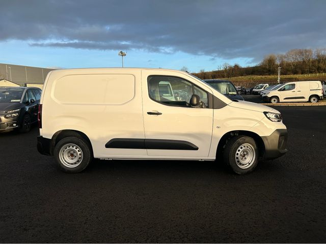 Image for 2025 Citroen Berlingo LWB 1000kg, ex vat