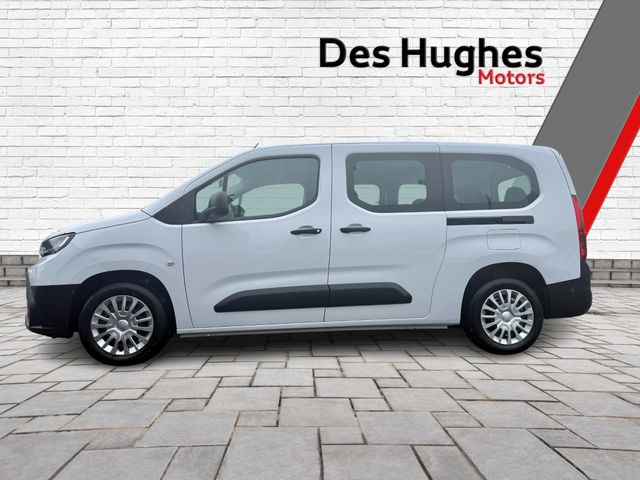 Image for 2025 Toyota ProAce Verso City Icon Ev 7 seater
