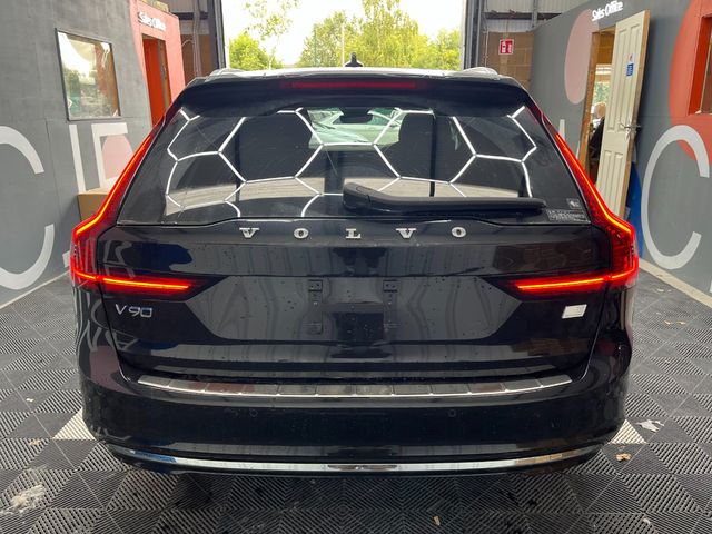 Image for 2022 Volvo V90 2022 VOLVO V90 T8 PLUG-IN 2.0 AUTOMATIC / CRUISE CONTROL / PARKING CAMERA / ELECTRIC MEMORY & HEATED SEATS / HEATED STEERING WHEEL / PANORAMIC SUNROOF / APPLE CARPLAY AND MORE