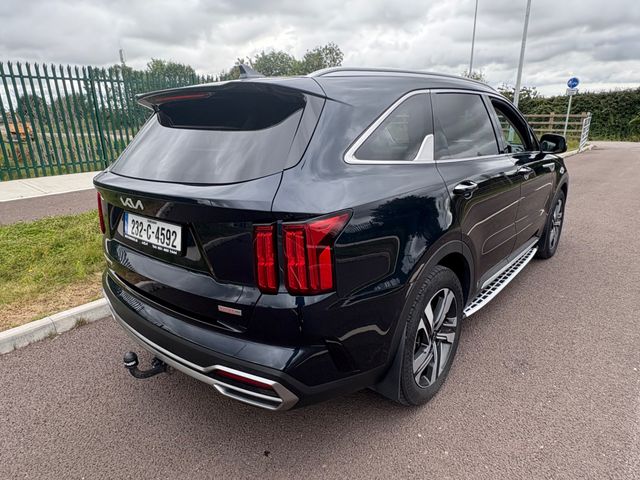 Image for 2023 Kia Sorento 232 Auto K4 7 Seater 2.2D 1 Owner FSH , warranty till 2030** Selectable Drive Mode, Touch Screen Infotainment System, Wireless Smartphone Control, Rear Parking Sensors, Reversing Camera, Bluetooth 