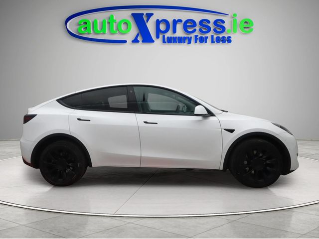 Image for 2022 Tesla Model Y LONG RANGE AWD, Dual motor, Reversing 360 Camera , Panoramic sunroof