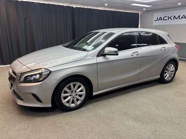 Image for 2016 Mercedes-Benz A 180 