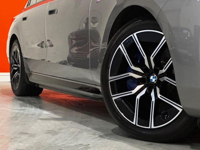 Image for 2024 BMW i7 EDRIVE50 M SPORT #37