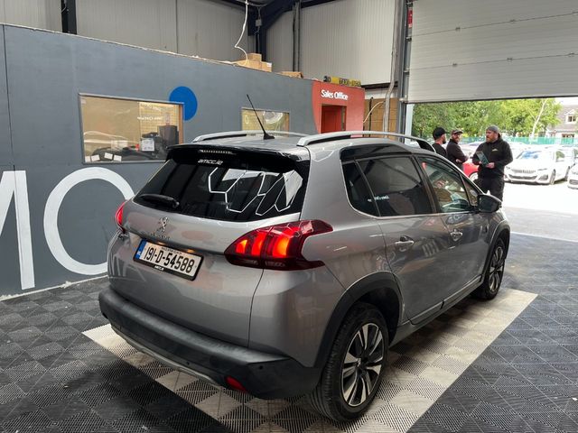 Image for 2019 Peugeot 2008 2019 PEUGEOT 2008 CROSS CITY 1.2 AUTOMATIC / CRUISE CONTROL / REVERSE CAMERA / HEATED SEATS / PANORAMIC SUNROOF AND MORE