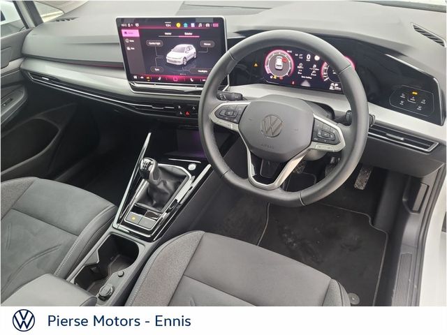 Image for 2025 Volkswagen Golf GOLF STYLE 1.5 TSI 150HP