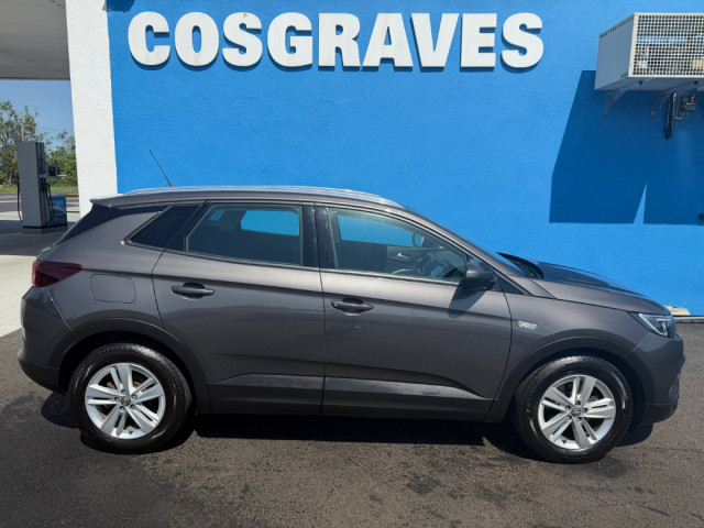 Image for 2021 Opel Grandland X SUV. 1.2i 130ps-petrol- 5DR * PARKING SENSORS / BLUETOOTH * 