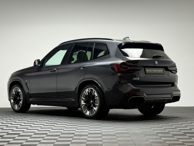 Image for 2022 BMW iX3 M SPORT PRO