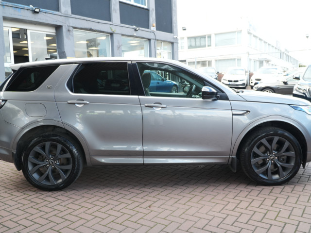Image for 2022 Land Rover Discovery Sport R-DYNAMIC SE