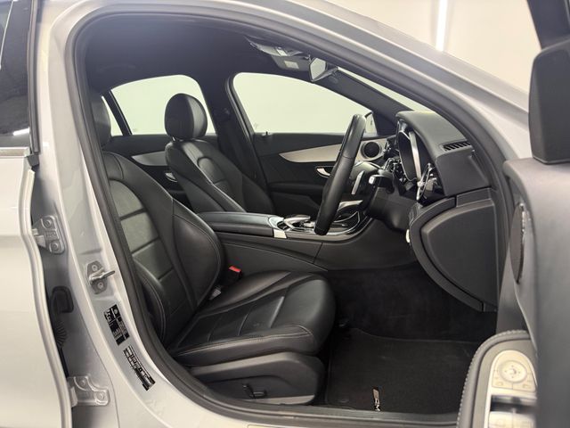 Image for 2017 Mercedes-Benz C Class **C180 **AMG **MULTI FUNCTION STEERING WHEEL **ADAPTIVE CRUISE CONTROL **MULTI FUNCTION CENTRE CONSOLE **DUAL DIGITAL CLIMATE CONTROL **AUTO START STOP **LED HEADLIGHTS / TAILIGHTS **BLEUTOOTH RADIO *