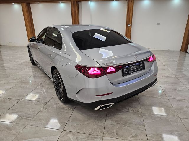 Image for 2025 Mercedes-Benz E Class URBAN EDITION 
