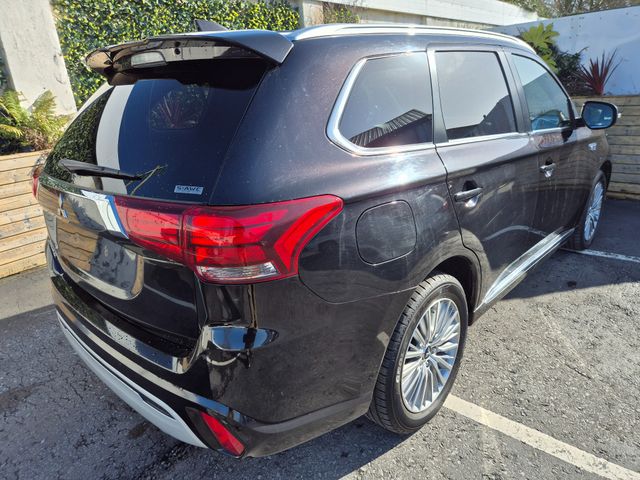 Image for 2021 Mitsubishi Outlander 2.4 PHEV EXCEED / TOP SPEC / TAX €170