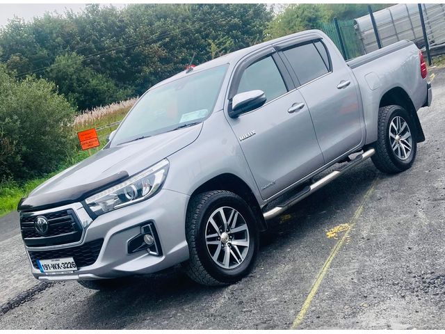 Image for 2019 Toyota Hilux 2.4D4D Invinc 148BHP D/C 4DR