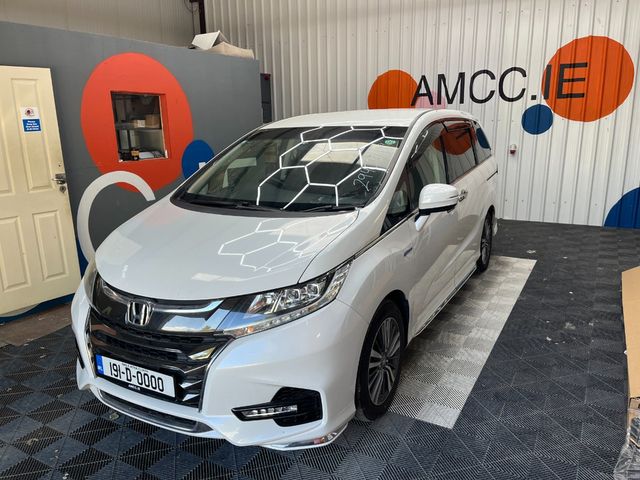 Image for 2019 Honda Odyssey 2019 HONDA ODYSSEY HYBRID ABSOLUTE 2.0 AUTOMATIC / CRUISE CONTROL / PARKING CAMERA / ELECTRIC MEMORY & HEATED SEATS / 7 SEATS OPTION / AUTOMATIC & ELECTRIC DOORS AND MORE
