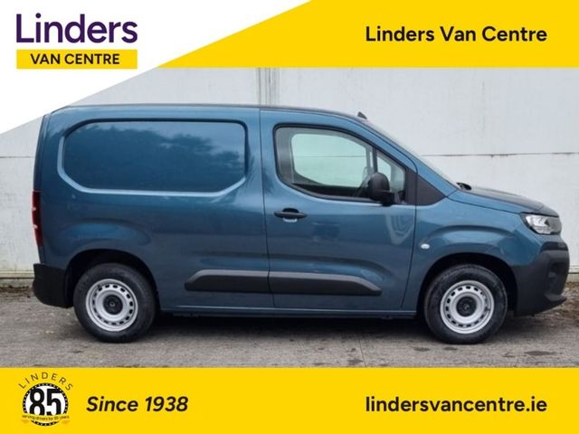 Image for 2025 Citroen Berlingo ENTERPRISE AUTOMATIC 252 0KMS DEMO