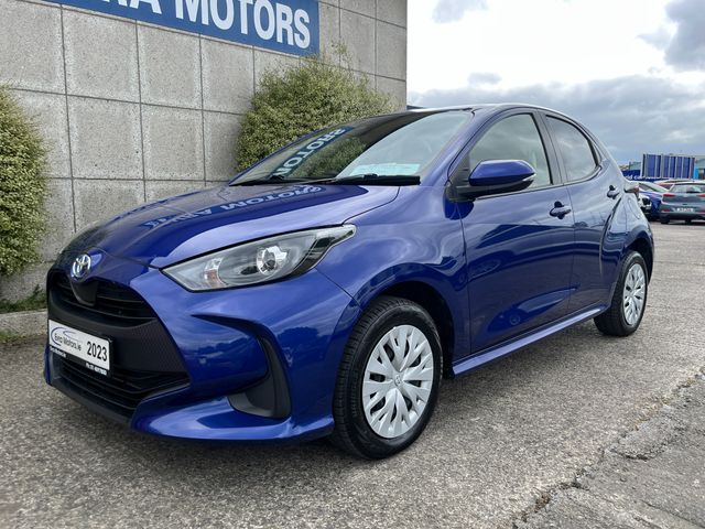 Image for 2023 Toyota Yaris 4WD X HYBRID AUTOMATIC 1.5 PETROL //REVERSE CAMERA//KEYLESS ENTRY//ADAPTIVE CRUISE CONTROL//ALL WHEEL DRIVE//CARPLAY//