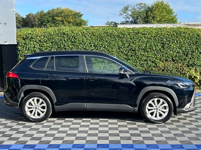 Image for 2022 Toyota Corolla Cross 1.8 HYBRID AUTO // ADAPTIVE CRUISE CONTROL // REVERSE CAMERA // 17" ALLOYS