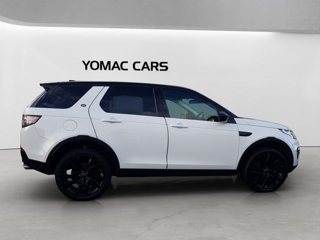Image for 2018 Land Rover Discovery Sport 2.0D HSE BLACK EDITION -- 7 SEAT CONFIGURATION -- HIGH SPEC