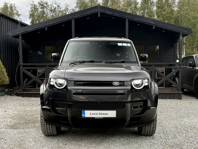 Image for 2021 Land Rover Defender 110 COMMERCIAL 3.0D PRICE EX VAT, 360 CAMERA, SMART REAR VIEW MIRROR, SIDE STEPS, AIR SUSPENSION, GLOSS BLACK BODYKIT, 22" ALLOY WHEELS