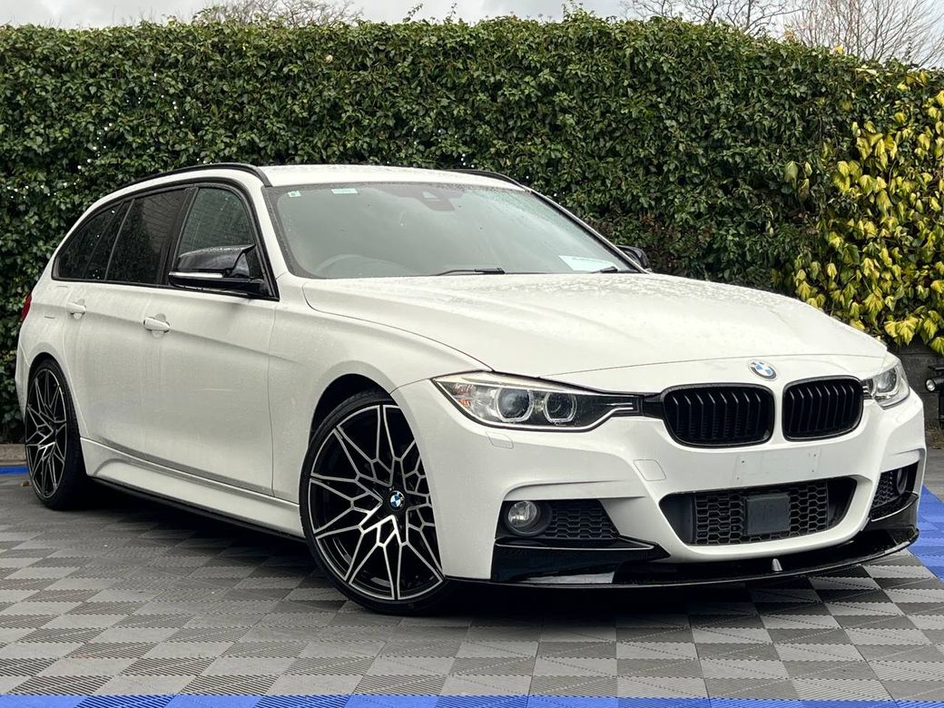 Image for 2015 BMW 3 Series 320d M-SPORT COMPETITION // ADAPTIVE CRUISE CONTROL // LEATHER M-SPORT INTERIOR // PARKING SENSORS