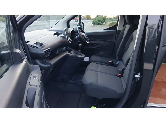 Image for 2022 Citroen Berlingo 