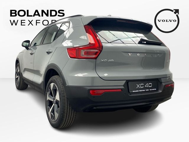 Image for 2026 Volvo XC40 MILD HYBRID B3 PLUS in VAPOUR GREY
