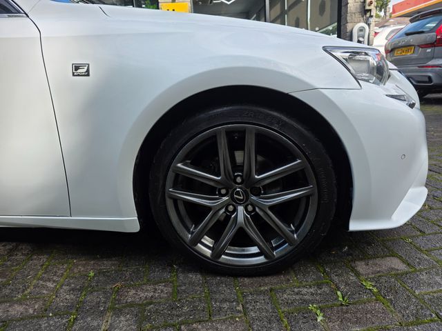 Image for 2016 Lexus IS 300 H 2.5 F-SPORT AUTO. FSH. FINANCE ARRANGED. SIMI. AA APPROVED.