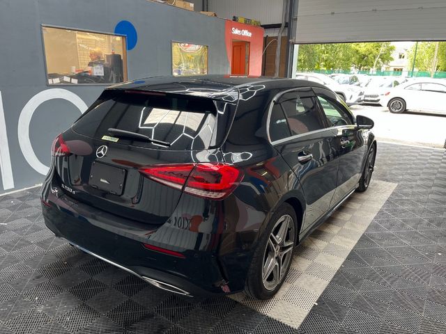 Image for 2019 Mercedes-Benz A Class 2019 MERCEDES-BENZ A200D AMG LINE 2.0 AUTOMATIC / CRUISE CONTROL / REVERSE CAMERA / ELECTRIC MEMORY & HEATED SEATS / PADDLE SHIFTERS AND MORE