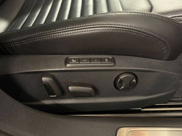 Image for 2018 Volkswagen Passat **HIGHLINE**2.0 TDI**AUTOMATIC**HUGE SPEC READ ADD**360 CAMERA**DIGITAL DASH**FULL LEATHER**HEATED AND COOLED FULLY ELECTRIC SEATS**D/S MEMORY SEAT**ANDROID/APPLE CARPLAY**18"ALLOYS**