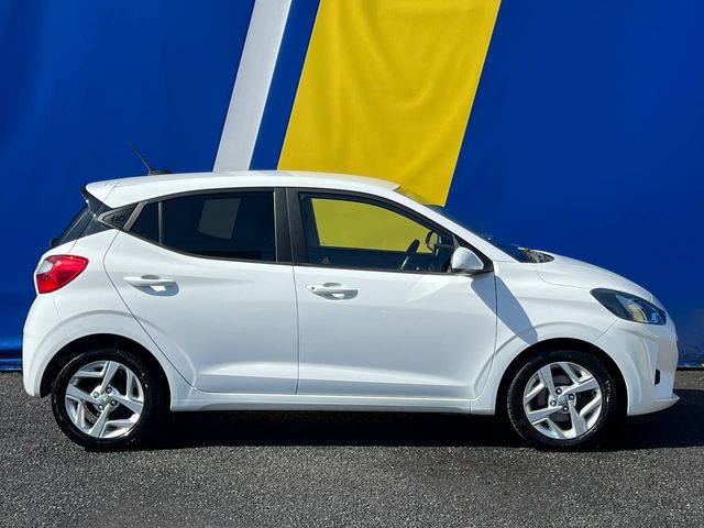 Image for 2021 Hyundai i10 DELUXE PLUS 1.0 // AIR CONDITIONING // WIRELESS CHARGING BAY // CRUISE CONTROL