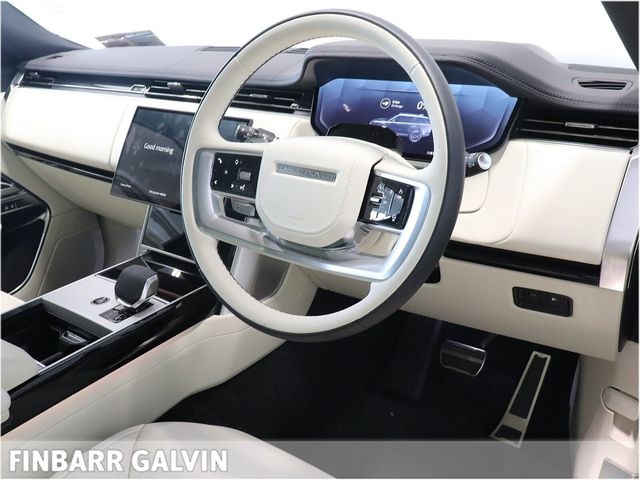 Image for 2026 Land Rover Range Rover SWB 3.0 I6 PHEV 460 PS HSE