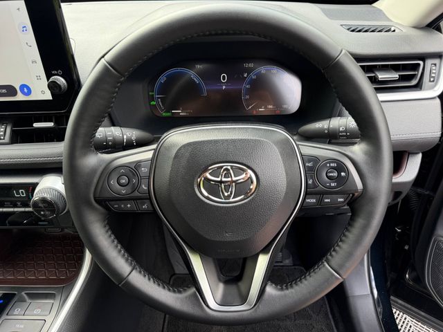 Image for 2025 Toyota Rav4 G-SPEC 2.5 HYBRID AUTO // TINY MILEAGE // LEATHER HEATED & COOLED SEATS // 360 PARKING CAMERAS