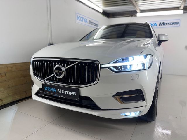 Image for 2020 Volvo XC60 2.0 D4 INSCRIPTION PLUS AWD DIESEL AUTOMATIC // MASSIVE SPEC // HARMAN KARDON 3D SOUND // HEAD UP DISPLAY // FULL LEATHER // APPLE CARPLAY // REVERSING CAMERA // CRUISE CONTROL // UPGRADED ALLOYS