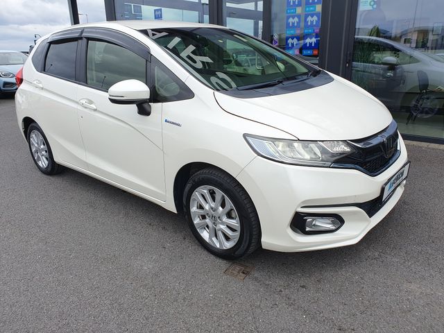 Image for 2018 Honda Fit HALF LEATHER * 1.5 SELF CHARGING HYBRID