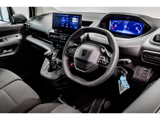 Image for 2026 Peugeot Partner **€2, 000** Pro Plus 1.5 Diesel 100HP 1000Kg LWB - €28, 990 inc vat
