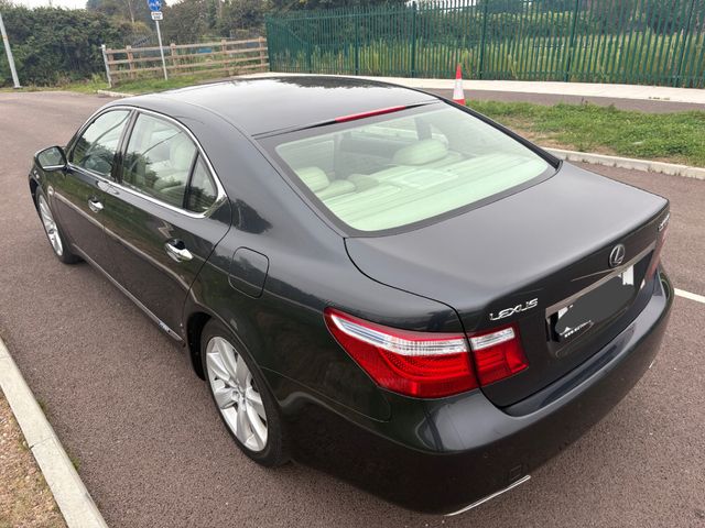 Image for 2008 Lexus LS 600 H 600H LRSR LWB! 1 OWNER 1 YEAR NCT , Presidential Model, Full Leather Seats, Leather Upholstery, Metallic Paint, Panoramic Sunroof, Reversing Camera, Parking Sensors, Touchscreen Radio, Electric Seats 