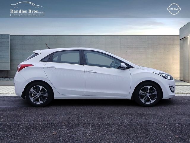 Image for 2016 Hyundai i30 1.6 Diesel Deluxe Plus