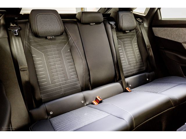 Image for 2026 Peugeot 3008 E-Allure 73kWh 210HP - includes Protection Pack