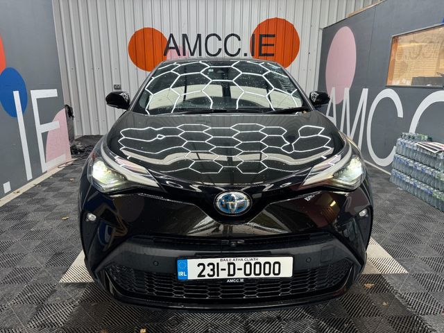Image for 2023 Toyota C-HR 2023 TOYOTA C-HR G MODE NERO SAFETY PLUS III AUTOMATIC / CRUISE CONTROL / PARKING CAMERA / AMBIENT LIGHTS / APPLE CARPLAY