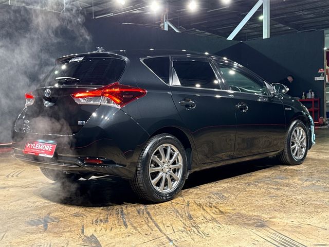 Image for 2018 Toyota Auris STANDARD - HYBRID - BLACK HALF LEATHER - FACTORY ALLOYS - MULTI FUNCTION STEERING WHEEL - CRUISE CONTROL - HEATING / AC CONTROLS 