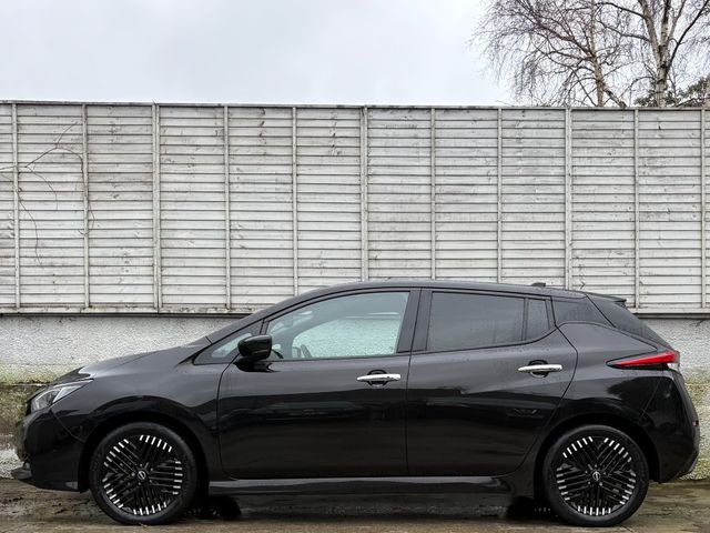 Image for 2024 Nissan Leaf N-CONNECTA / APPLE & ANDROID AUTO / NAV / RADAR CRUISE / HALF-LEATHER / PARK SENSORS / BALANCE OF 8 YEAR NISSAN BATTERY WARRANTY / *FINANCE PACKAGES AVAILABLE*