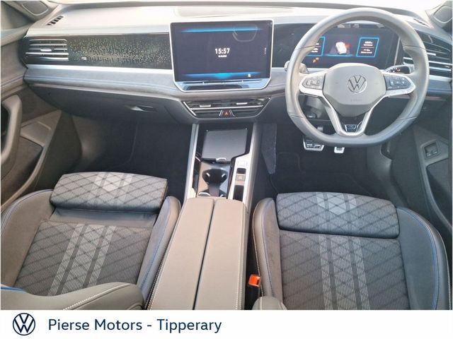 Image for 2025 Volkswagen Passat Passat R-Line Phev S-A R-Line TSi eHybrid 204 19.7 kWh PHEV 115BHP /13kWh Battery DSG6 Auto Start/Stop