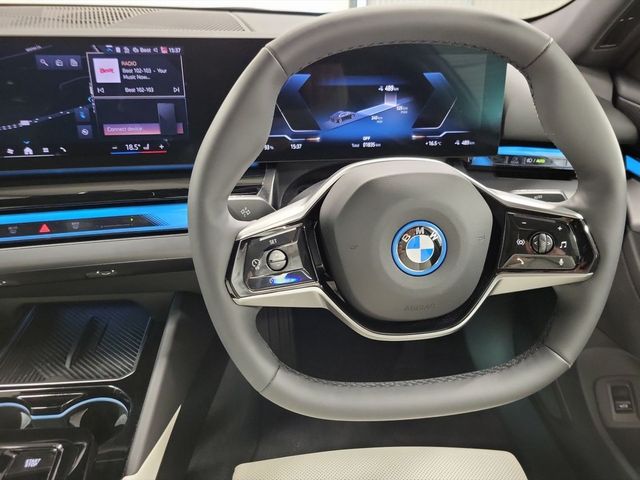 Image for 2025 BMW i5 eDrive40 Sport