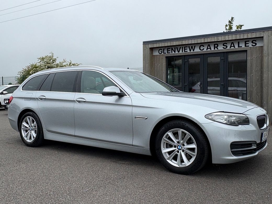 Image for 2015 BMW 5 Series 520D - MEGA SPEC - FULL HISTORY 