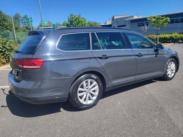 Image for 2017 Volkswagen Passat 