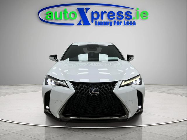 Image for 2019 Lexus UX 250H VERSION C 2.0 Hybrid Automatic, Reversing camera