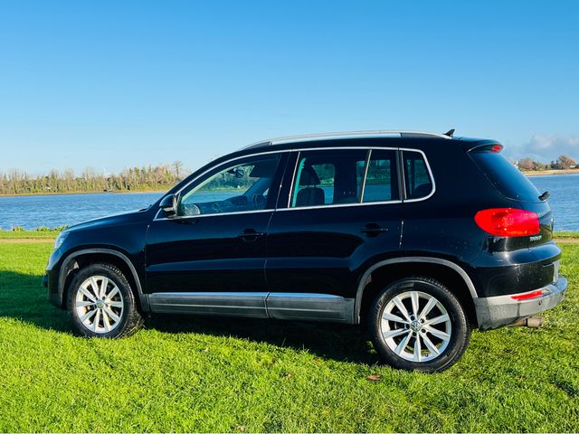 Image for 2015 Volkswagen Tiguan Mint Condition
